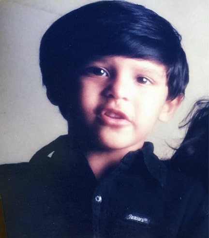 dhruv vikram childhood photo