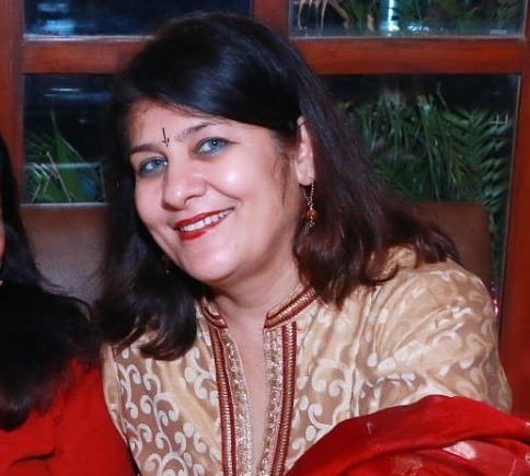 arushi chawla mother