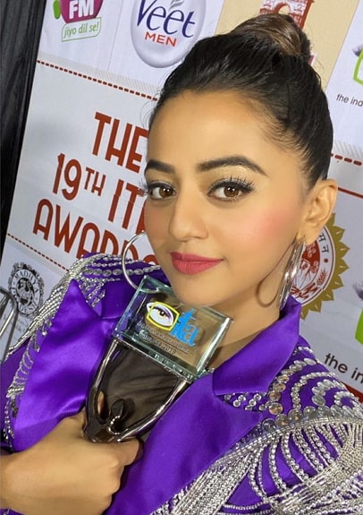 helly shah award