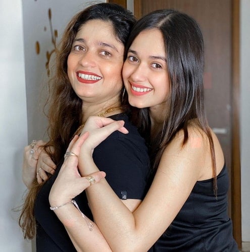 jannat zubair rahmani mother