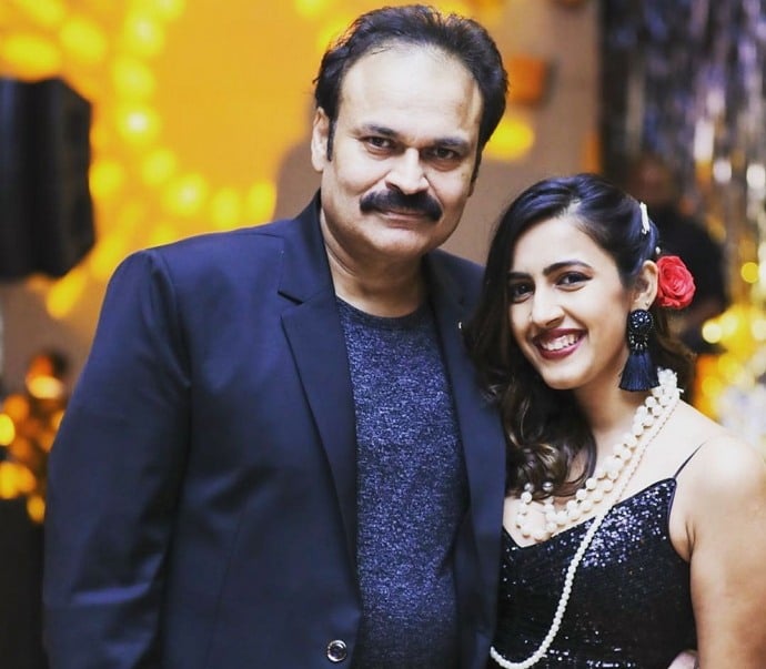 niharika konidela father