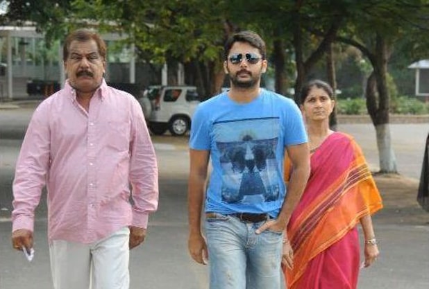 nithiin family