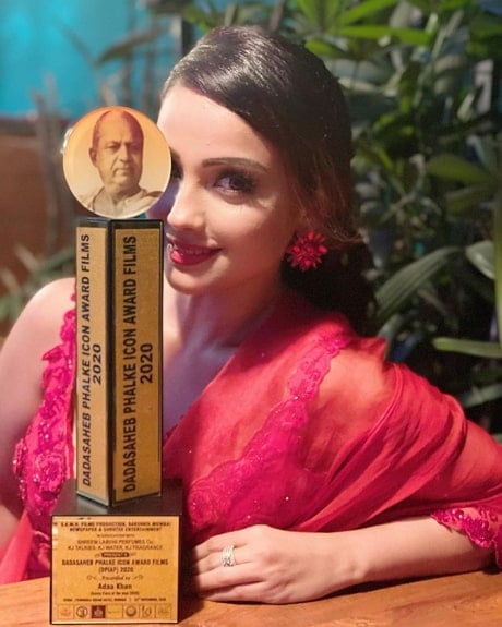 adaa khan award