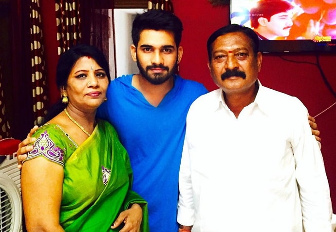 akhil sarthak family