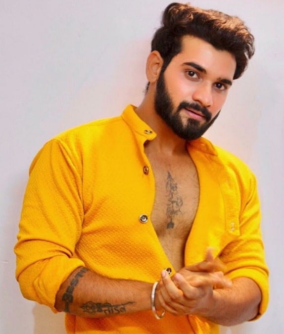 akhil sarthak