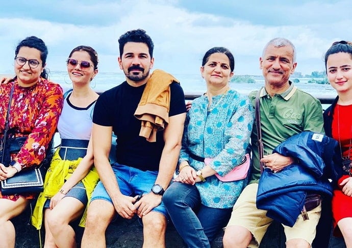 rubina dilaik family