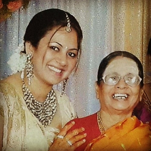 archana chandhoke mother