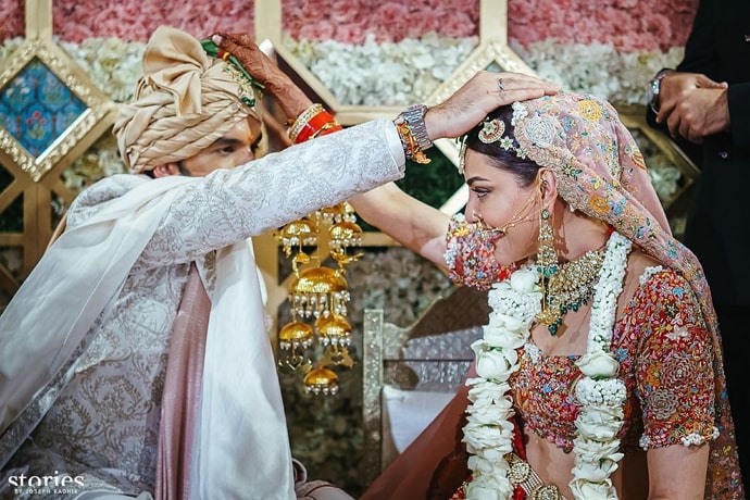 gautam kitchlu marriage photo