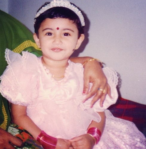 anjana jayaprakash childhood photo