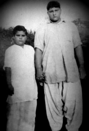 nusrat fateh ali khan childhood photo