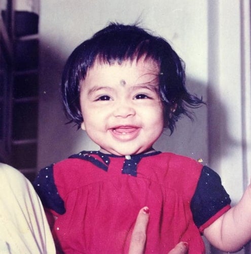 pooja hegde childhood photo