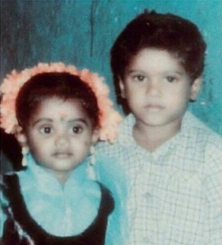 pugazh childhood photo