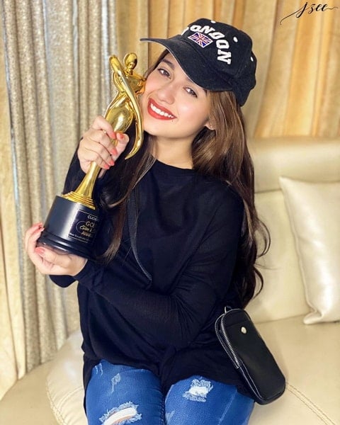 jannat zubair rahmani award