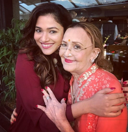 ridhima pandit mother