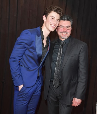 shawn mendes father
