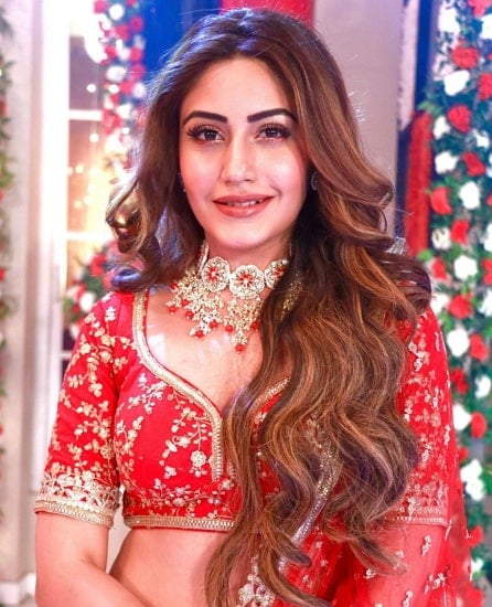 Surbhi Chandna Wiki, Age, Boyfriend, Husband, Family, Biography & More