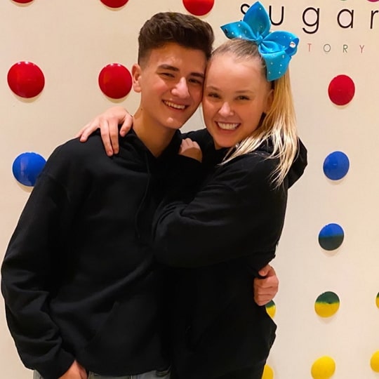 jojo siwa boyfriend