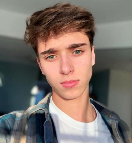 Josh Richards Age, Net Worth, Girlfriend, Family, Siblings and