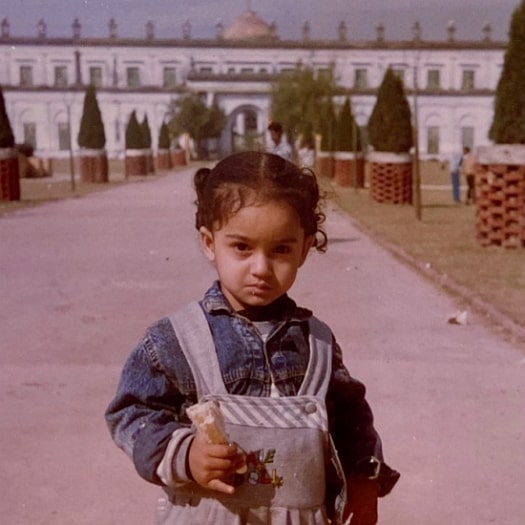 tridha choudhury childhood photo