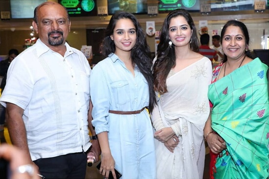 anusha ranganath family