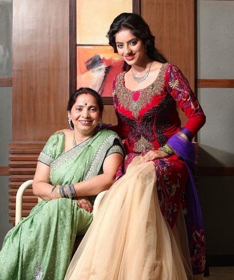 deepika singh mother