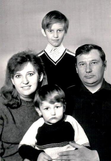 alexei navalny parents