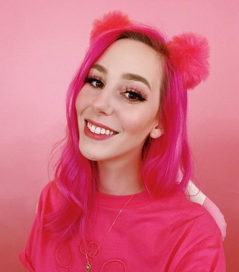 Meganplays Wiki Age Net Worth Boyfriend Family Biography More Thewikifeed - roblox vlogs youtube