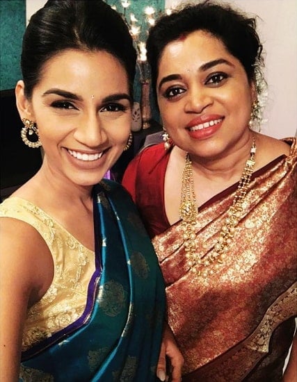 sanjana ganesan mother