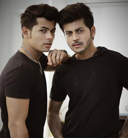 siddharth nigam brother