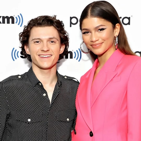 tom holland girlfriend