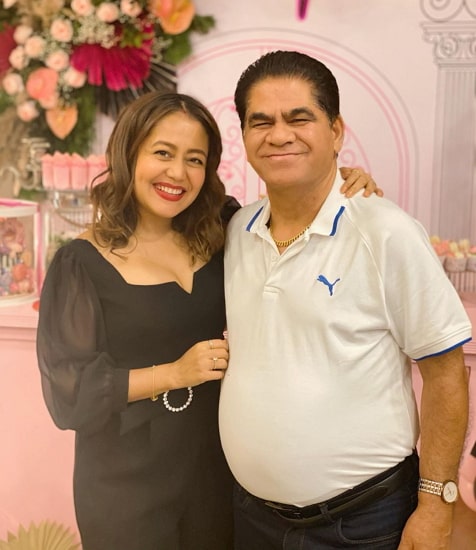 neha kakkar father