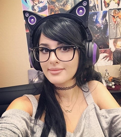 Sssniperwolf Real Name