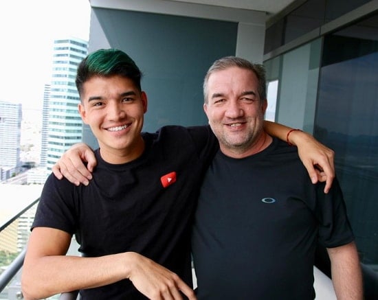 alex wassabi father