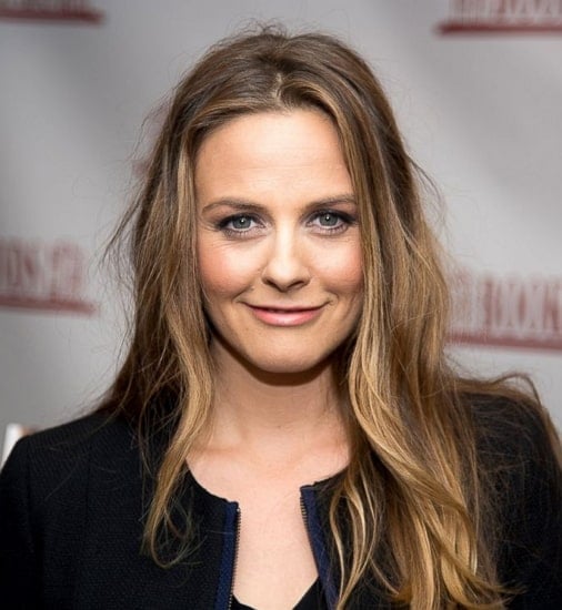 Alicia Silverstone Age, Net Worth, Husband, Family, Parents and