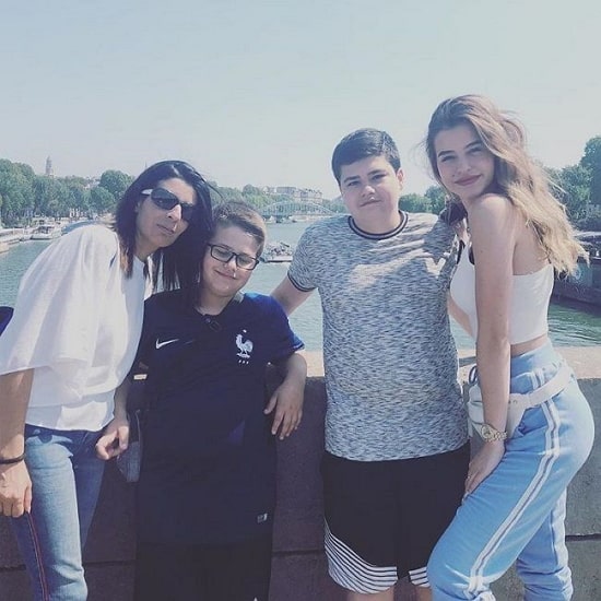 lea elui ginet family