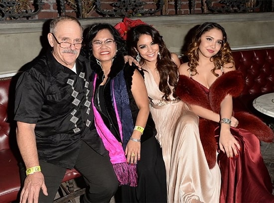 vanessa hudgens family