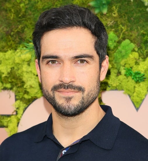 alfonso herrera. 