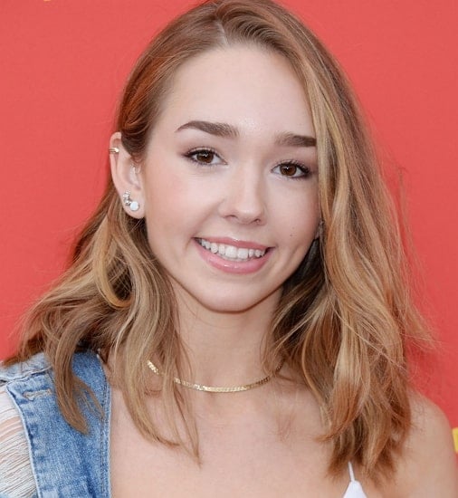 holly taylor