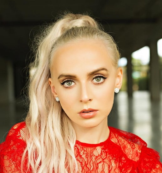 Madilyn bailey hot