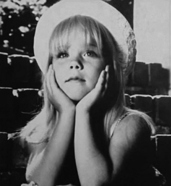 christina applegate childhood pic