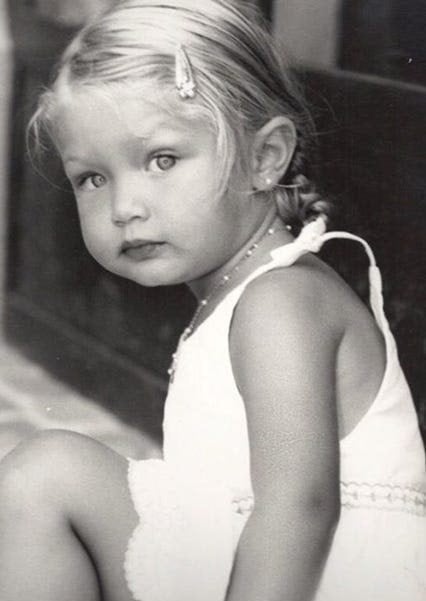 gigi hadid childhood pic