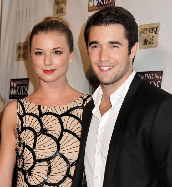 emily vancamp husband