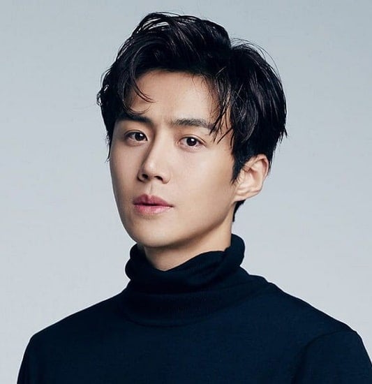 Kim Seon-ho Age, Net Worth, Girlfriend, Family, Height and Biography ...