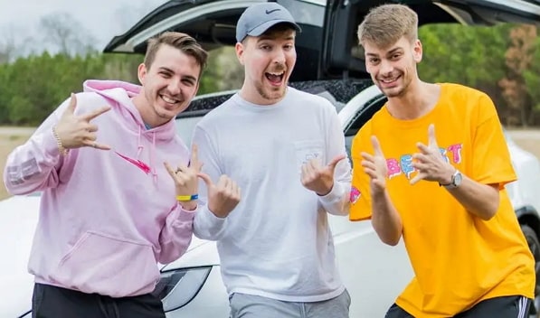 Jimmy Donaldson (MrBeast) – Wiki, Age, Girlfriend, Family, Height, Net Worth, Biography & More - BigstarBio