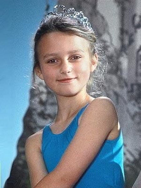 keira knightley childhood pic