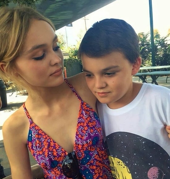 lily-rose depp brother