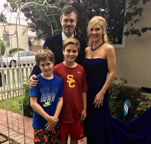 rhea seehorn family