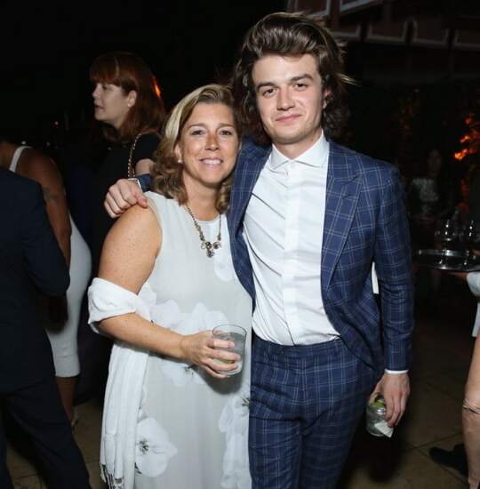 joe keery mother