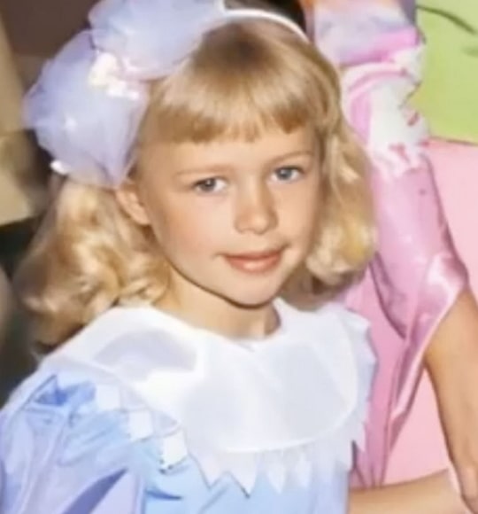 paris hilton childhood pic