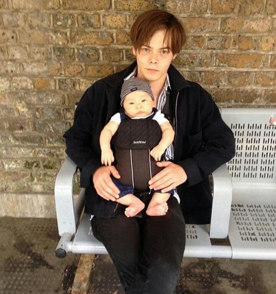 charlie heaton son